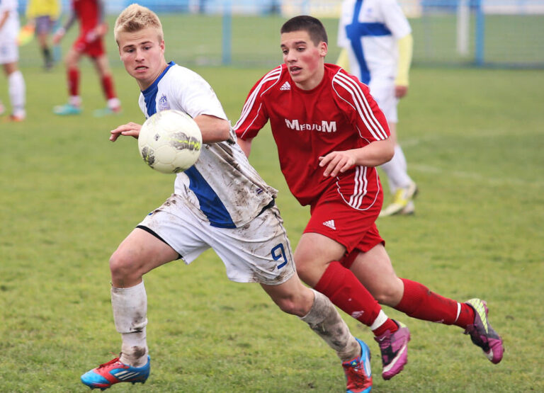 Gamers reply to coaches who actually have their finest curiosity at coronary heart